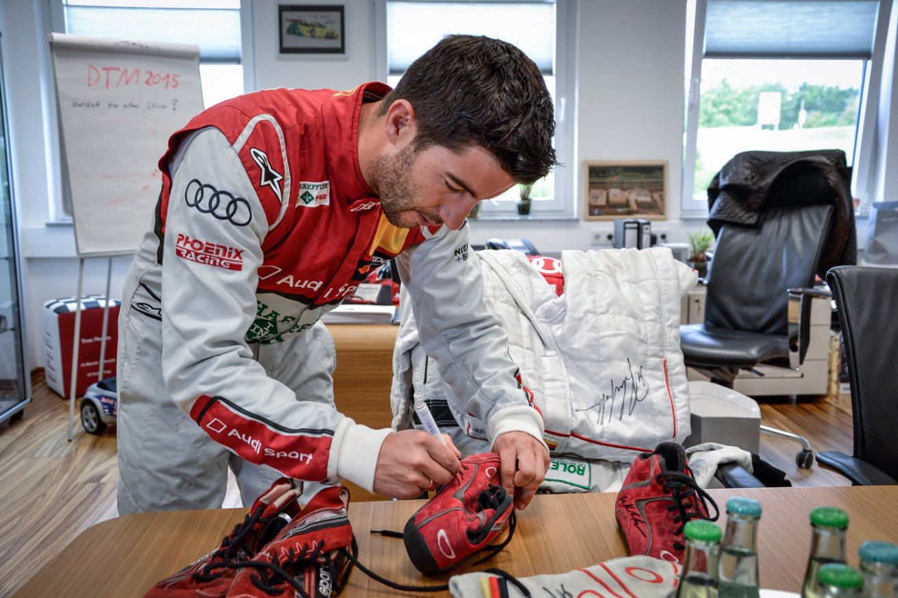 Mike Rockenfeller Racingbid