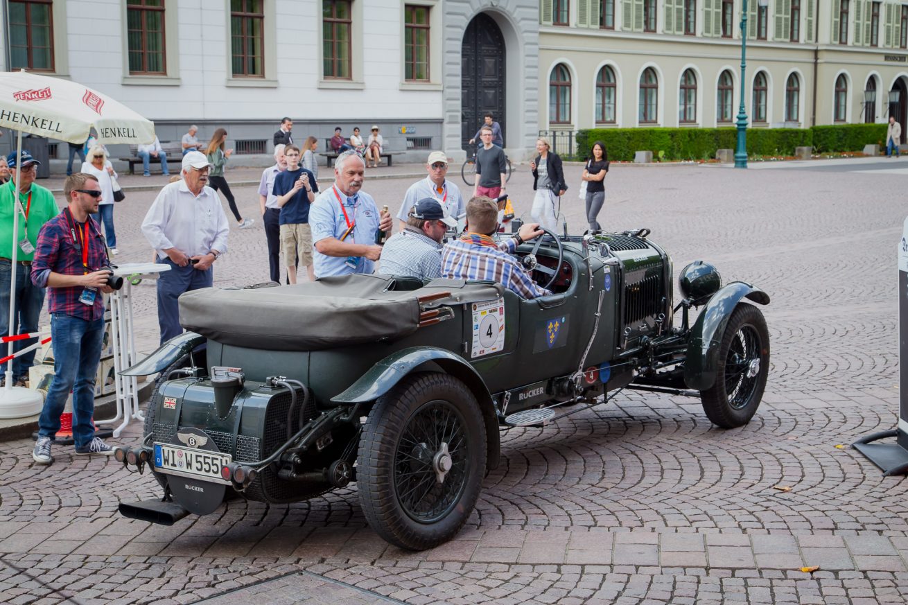 33. Int. HMSC Oldtimerrallye Wiesbaden