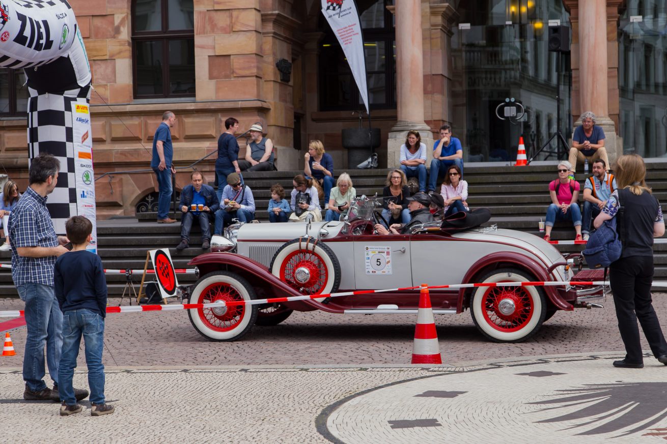 33. Int. HMSC Oldtimerrallye Wiesbaden