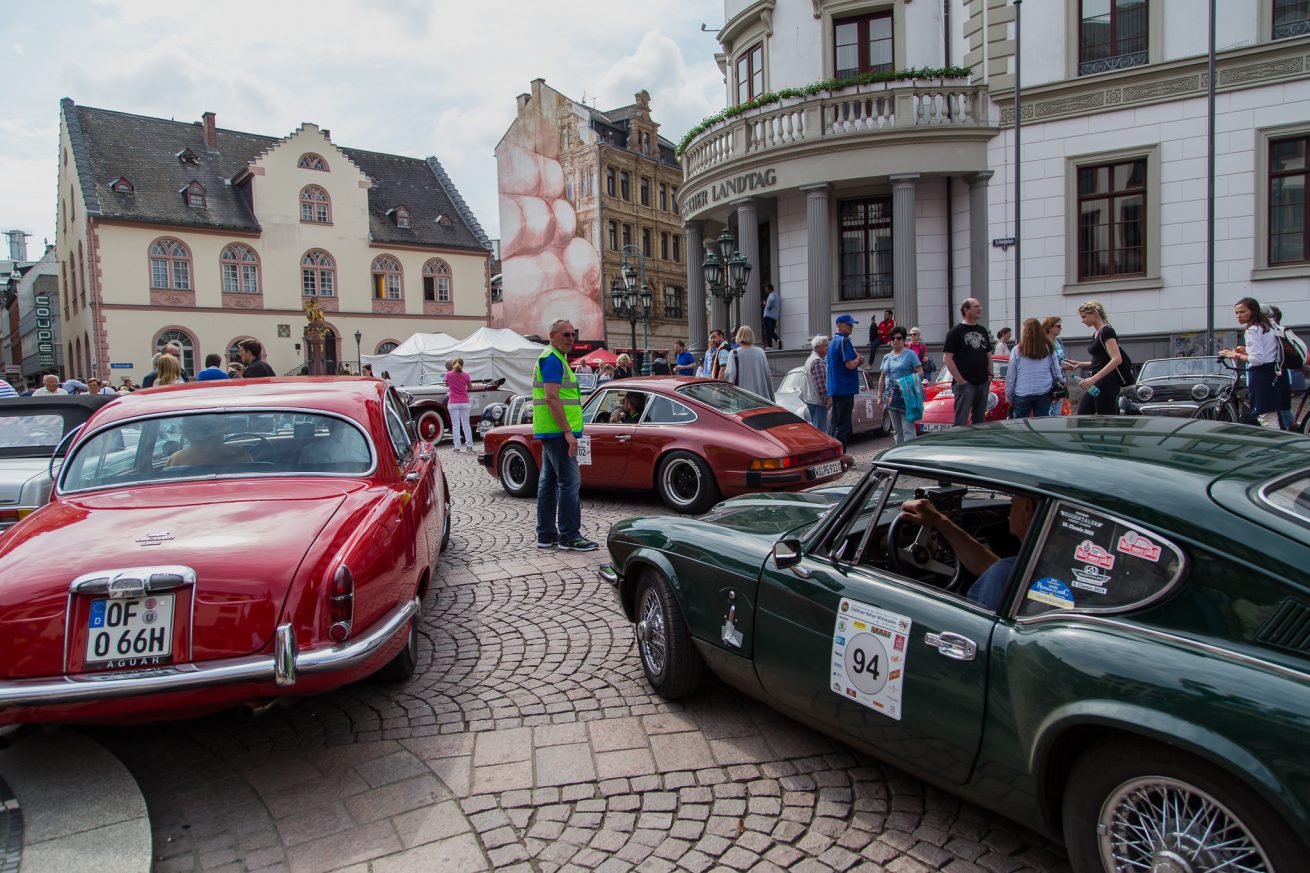 33. Int. HMSC Oldtimerrallye Wiesbaden